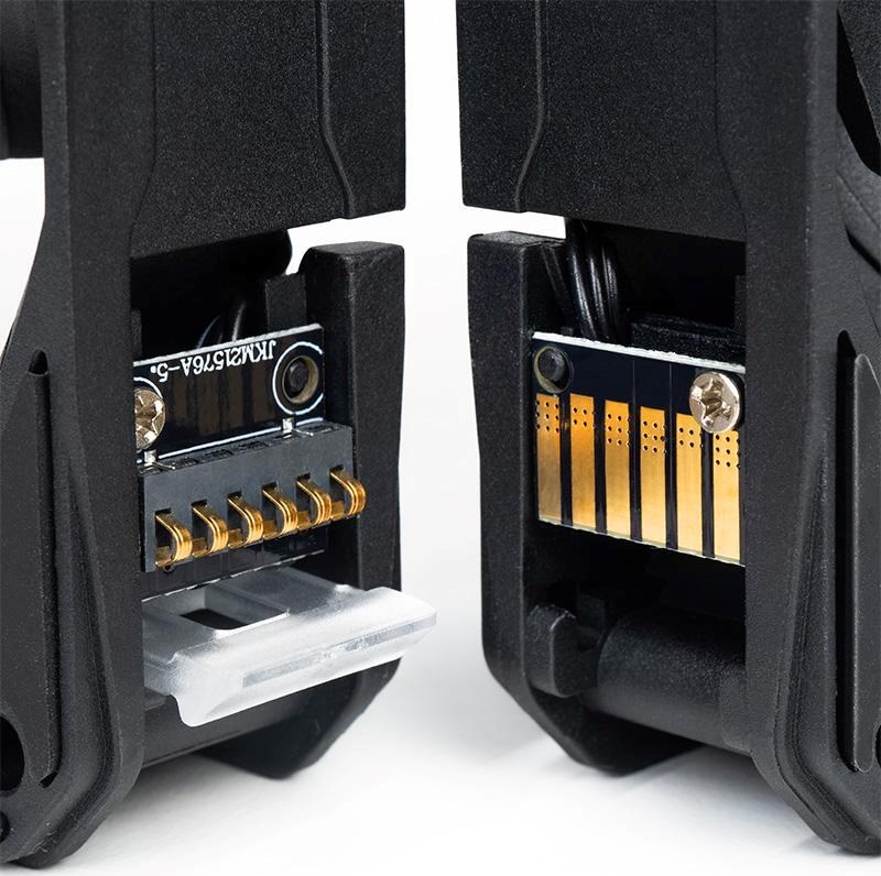 CHIEFTEC vodní chlazení CPU Iceberg 240 Dark, 2x120mm, ARGB vodní blok, LGA1851, AM5, černá