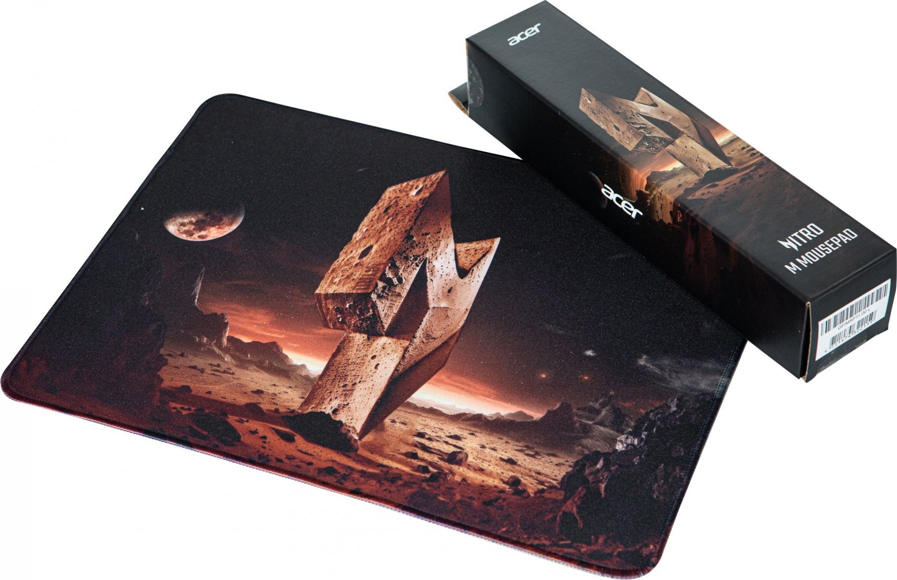 Acer Nitro Mousepad M, podložka pod myš, spodní gumová protiskluzová vrstva, horní vrstva polyester s potiskem, 350 x 260 x 3 mm, 189 g, Retail Pack