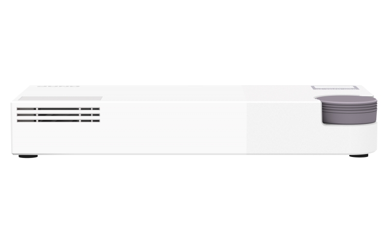 QNAP řízený switch QSW-M2106-4C (6x 2,5GbE RJ45 a 4x kombinované 10GbE SFP+ / 10GbE RJ-45)