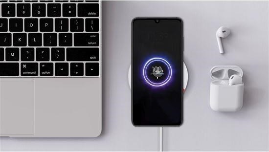 SKROSS bezdrátový nabíjecí adaptér Magsafe Wireless Charger