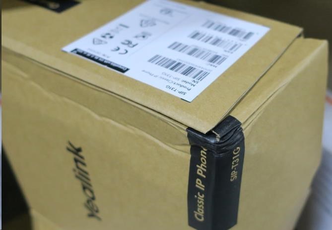 IP telefón Yealink SIP-T31G, 2,3" grafika 132x64, 2x RJ45 10/100/1000, PoE, 2x SIP, s adaptérom