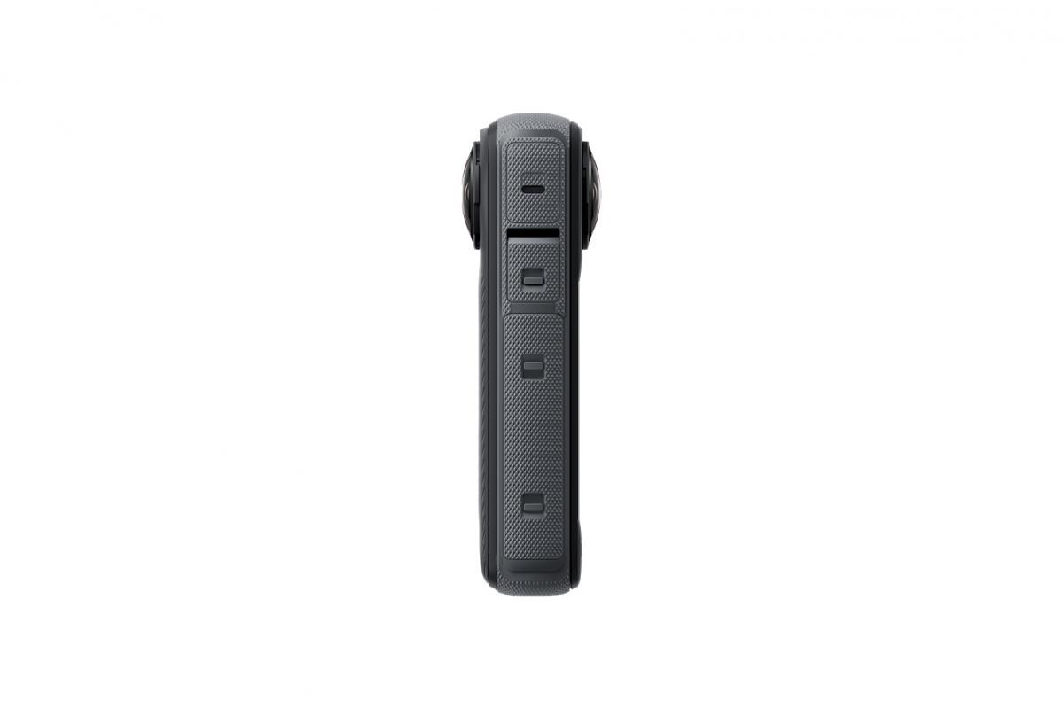 Insta360 X4 akční kamera, 8K / 30 fps, 4K/ až 100 fps, 6osý gyroskop, 360° záběr, Active HDR, vodotěsná