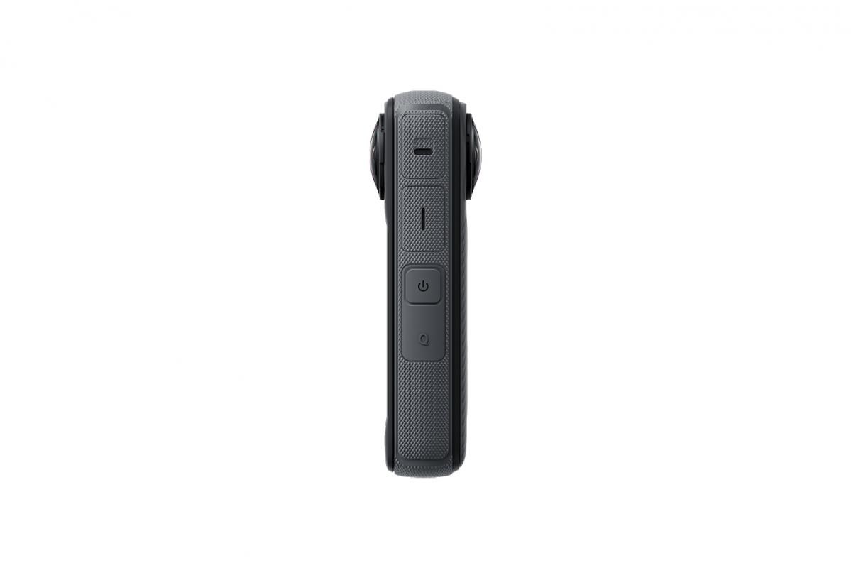 Insta360 X4 akční kamera, 8K / 30 fps, 4K/ až 100 fps, 6osý gyroskop, 360° záběr, Active HDR, vodotěsná