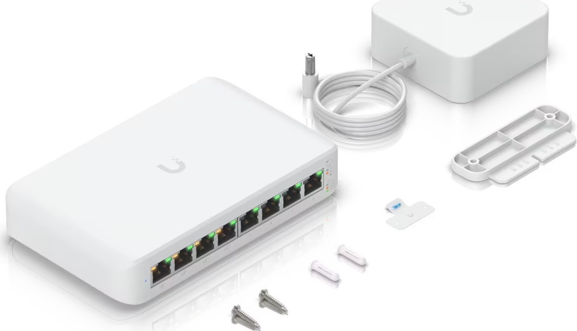 Ubiquiti UBNT UniFi Switch USW-Lite-8-PoE [8xGigabit, 4x PoE out 52W, 802.3at/af, 16Gbps]