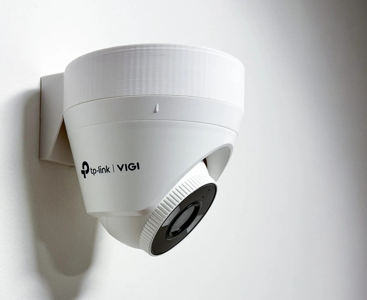 OEM TP-LINK držák s kabelovou krytkou pro kamery VIGI C400/C420/C430/450 na stěnu, bílý