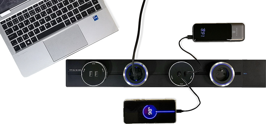 Viking zásuvkový modul A60, 1x USB-A, 1x USB-C, PD, stříbrná