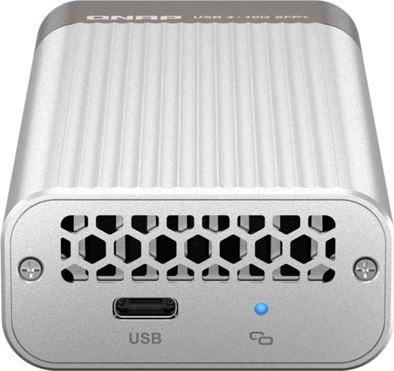 QNAP QNA-UC10G1SF adaptér USB-C/Thunderbolt 4 na SFP+ (1xSFP+,1xUSB-C4/TB4,fanless)