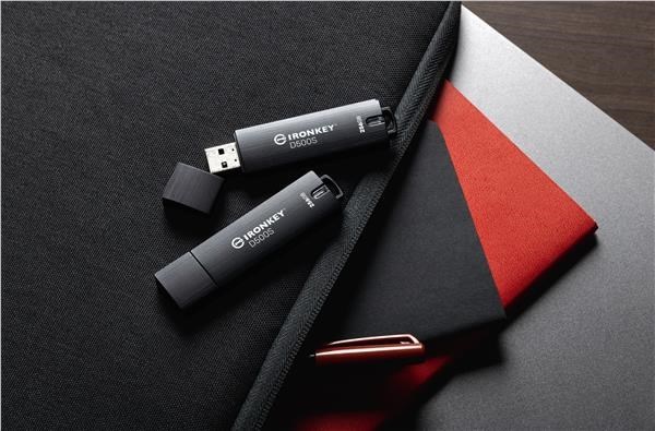 Kingston Flash Disk IronKey 16GB D300S, USB 3.2 Gen 1