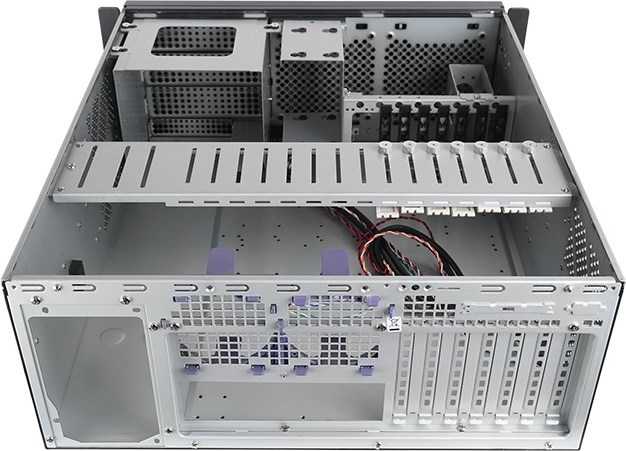 CHIEFTEC skříň Rackmount 4U ATX/mATX, UNC-409S-B-OP, bez zdroje, černá