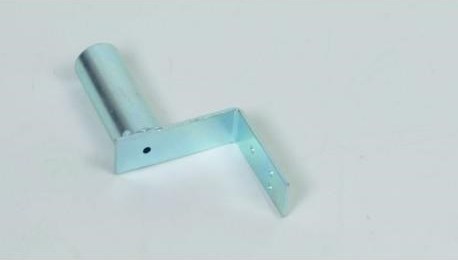 WFmetal Držák antény na zeď mini, galvanický zinek, délka 8,5cm, výška 8,5cm