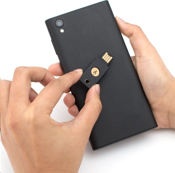 Yubico YubiKey 5 NFC FIPS - USB-A