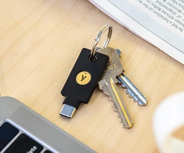 Yubico YubiKey 5C NFC FIPS - USB-C, single-factor,2FA,multi-factor,FIDO2,U2F,OTP,OpenPGP,Smartcard
