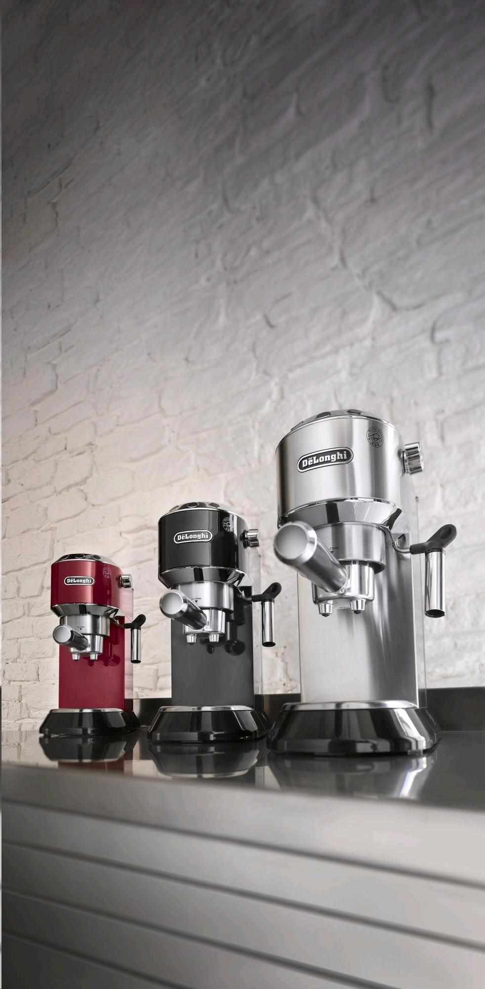 DeLonghi Dedica EC 685 BK pákové espresso