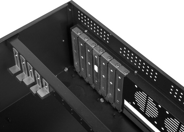 LANBERG SERVEROVÉ ŠASI PRO MONTÁŽ DO RACKU ATX 450/08 19"/4U
