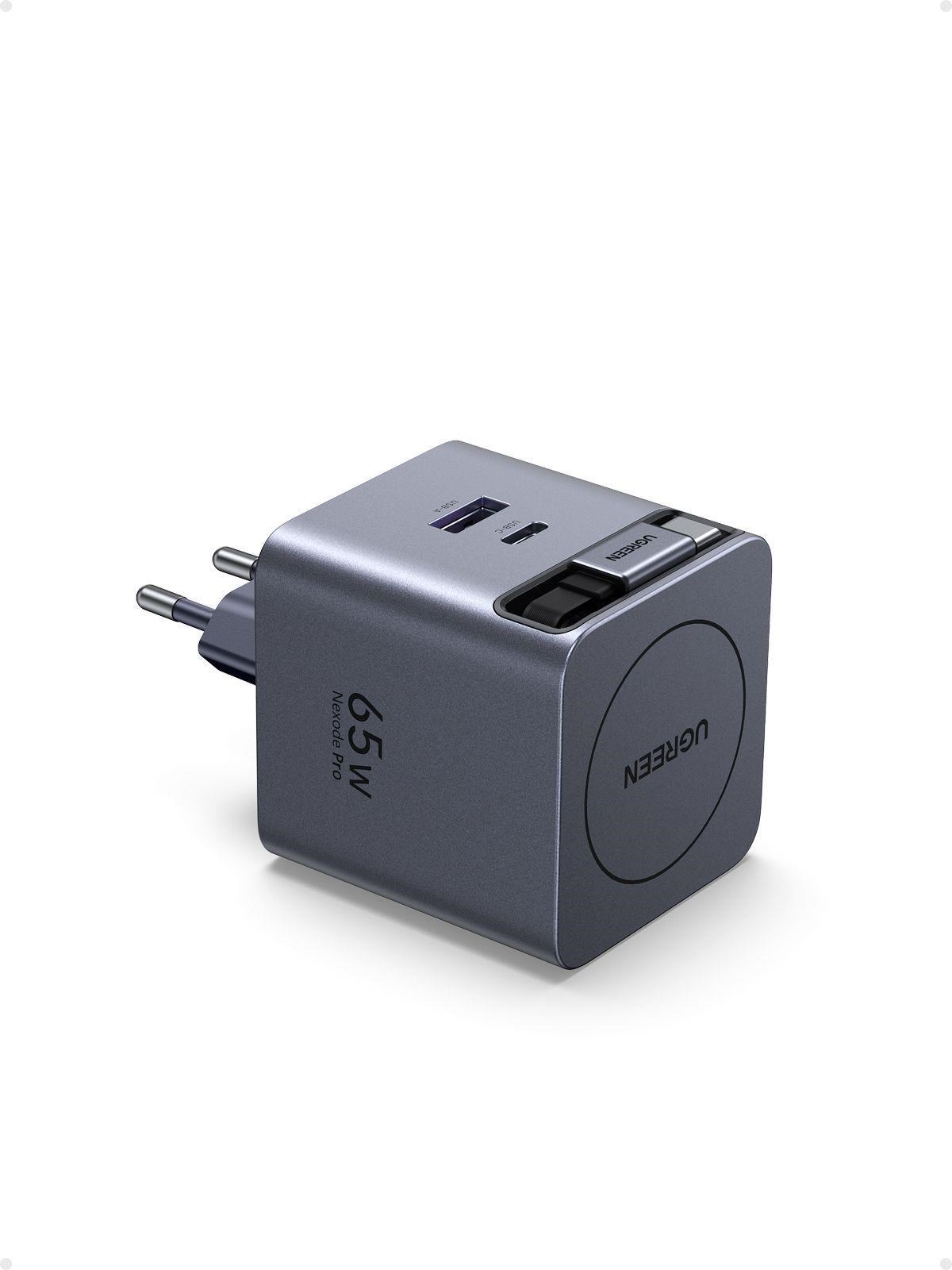 UGREEN síťová rychlonabíječka se zatahovacím kabelem 65W 3-Port, 2x USB-C, 1x USB-A, GaN, stříbrná