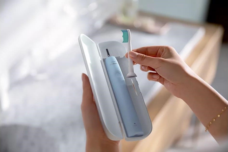 Philips Sonicare 2100 HX3651/12 sonický zubní kartáček, světle modrý, SmarTimer, QuadPacer, 14denní výdrž
