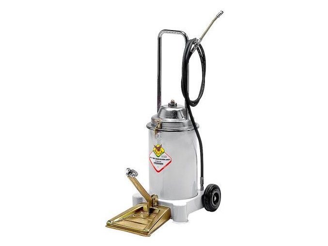 vyr 28036700 1 mobilni mazaci pumpa