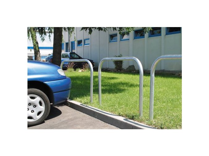 vyr 16104038 1 ocelova zabrana pevna