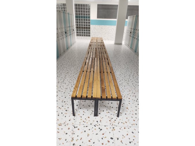 Lavička do šatny bez háčků