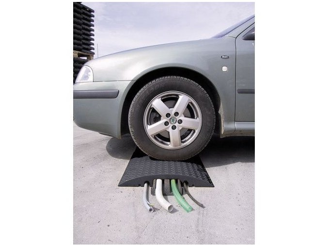 vyr 17274367 4368 1 zpomalovaci most na kabely