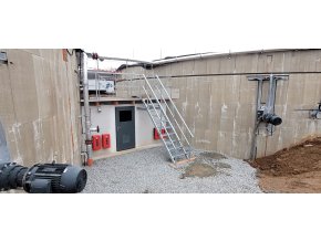 Schodiště s plošinou 2