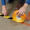 Žlutočerná extrémně odolná vinylová páska, 10 cm × 30 m – XP 200 - BY 2488C