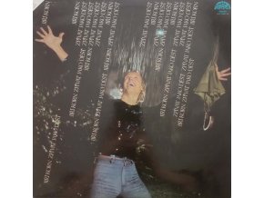 Zpívat jako déšť (1979)
