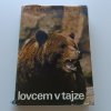 Lovcem v tajze (1974)