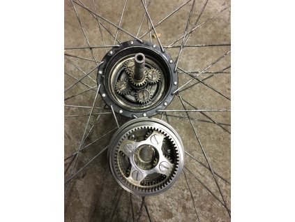 b0b276b4943fe85a6eaa1b56d67f12bc