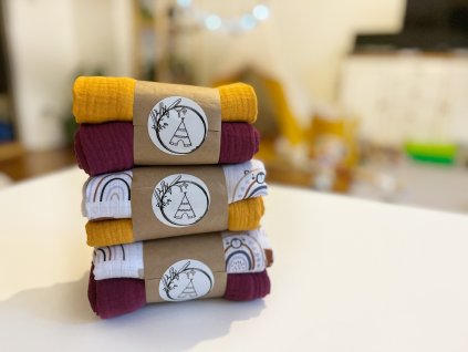 E20B55FF E8E0 4DAB B4D8 340670380B69