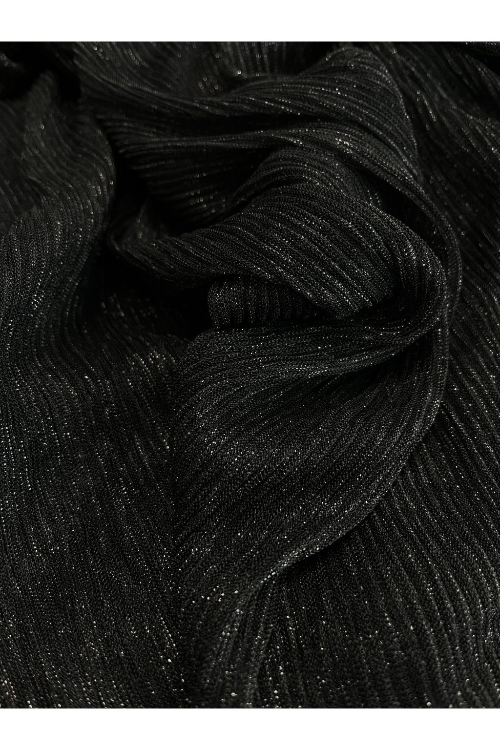 Černá síťovina třpyt