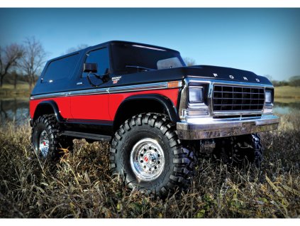 Traxxas TRX-4 Ford Bronco 1:10 TQi RTR červené - TRA82046-4-RED