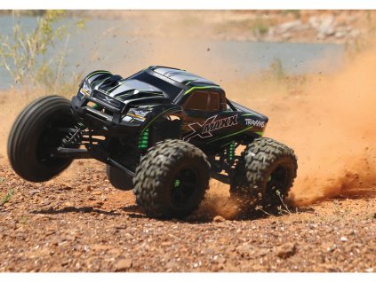 Traxxas X-Maxx 8S 1:5 4WD TQi RTR červený - TRA77086-4-REDX