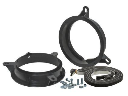 Plast.adapter pro instalaci repro 165mm Volvo