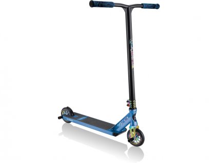 Globber - Koloběžka Freestyle Stunt GS 900 Deluxe černá - GL-627-100