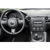 Mazda MX 5 2008 interier s OEM autoradiem