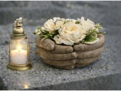 602449613 122113795071129564 645653261569854593 n