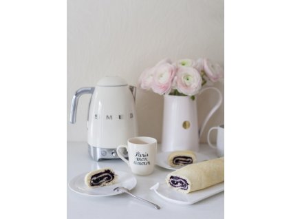 Smeg KLF04CREU elektrická konvice 1,7 l 2400 W Krém