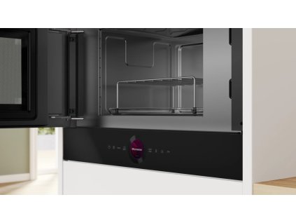 Bosch Serie 8 BEL7321B1 mikrovlnná trouba Černá Kombinovaná mikrovlnná trouba Pracovní deska 21 l 900 W