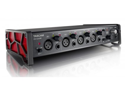 Tascam US-4X4HR nahrávací audio rozhraní