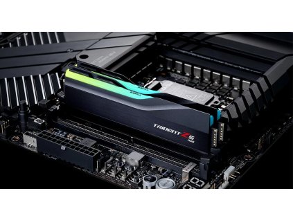 G.Skill Trident Z5 RGB F5-6000J3636F32GX2-TZ5RK paměťový modul 64 GB 2 x 32 GB DDR5 6000 MHz