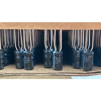 Capacitor 22µF 16V (100 pcs)