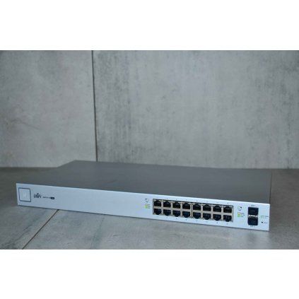1489 unifi switch 16 150w us 16 150w