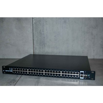 EdgeSwitch48, ES-48-750W