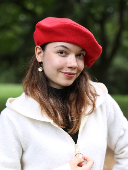 Oboustranný baret z bavlny - teplejší červená a černá