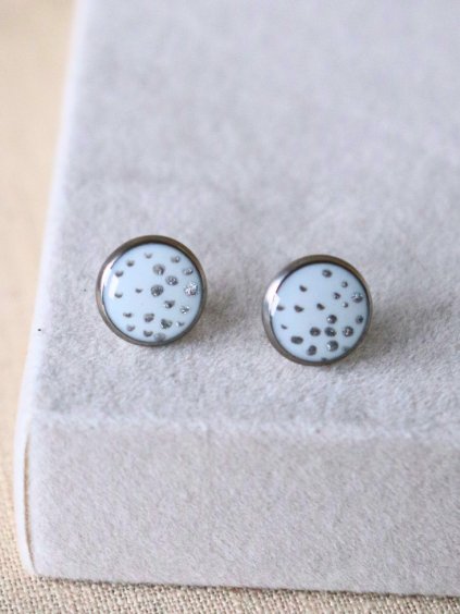 Pecky - bílá a stříbrná puntíky 1 cm