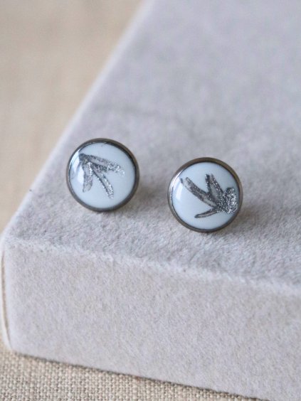 Pecky - bílá a stříbrná tahy 1 cm