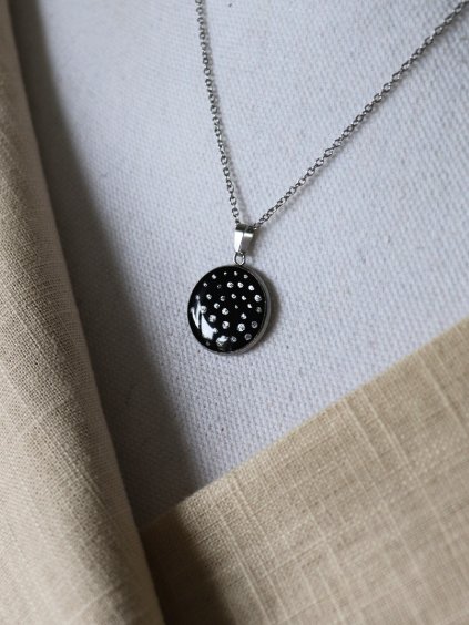 Náhrdelník větší - černá a stříbrná puntíky