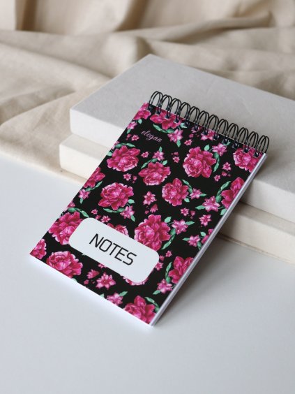 Malý kroužkový notes - černá Květka