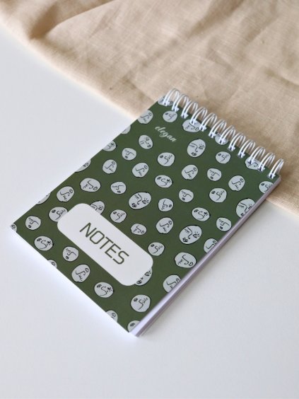 Malý notes A6 - khaki Obličeje